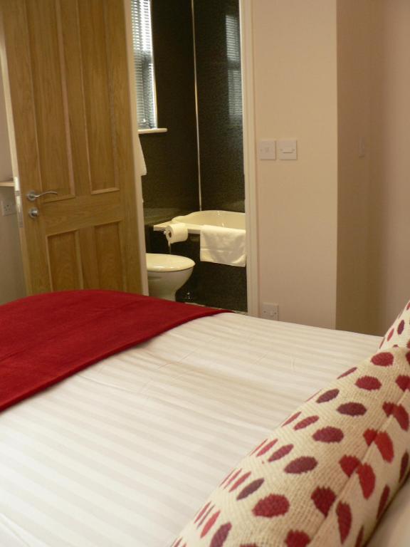 Ashberry Guest House 펜리스 외부 사진